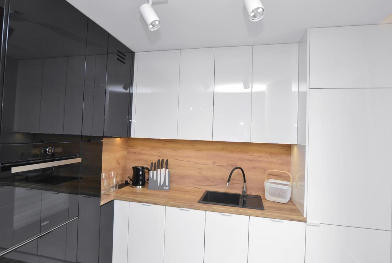 Krolowej Bony- Z Garazem Centrum Gliwic Apartment *